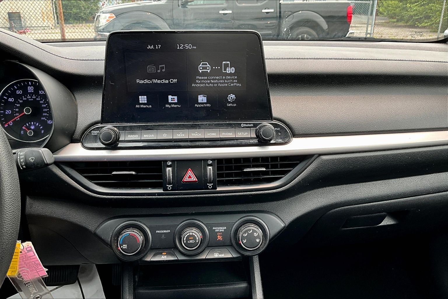 Used 2021 White Kia LXS image 12