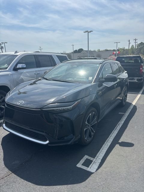 2024 Toyota bZ4X Limited