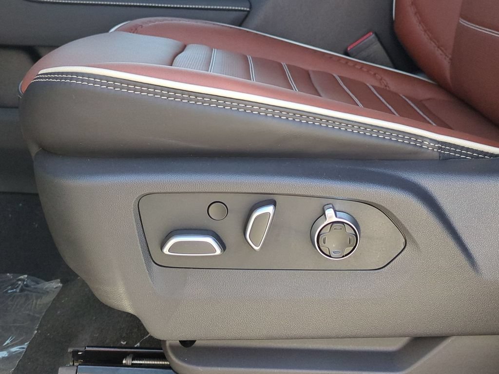 2026 GMC Sierra 1500 Denali Ultimate - Photo 21