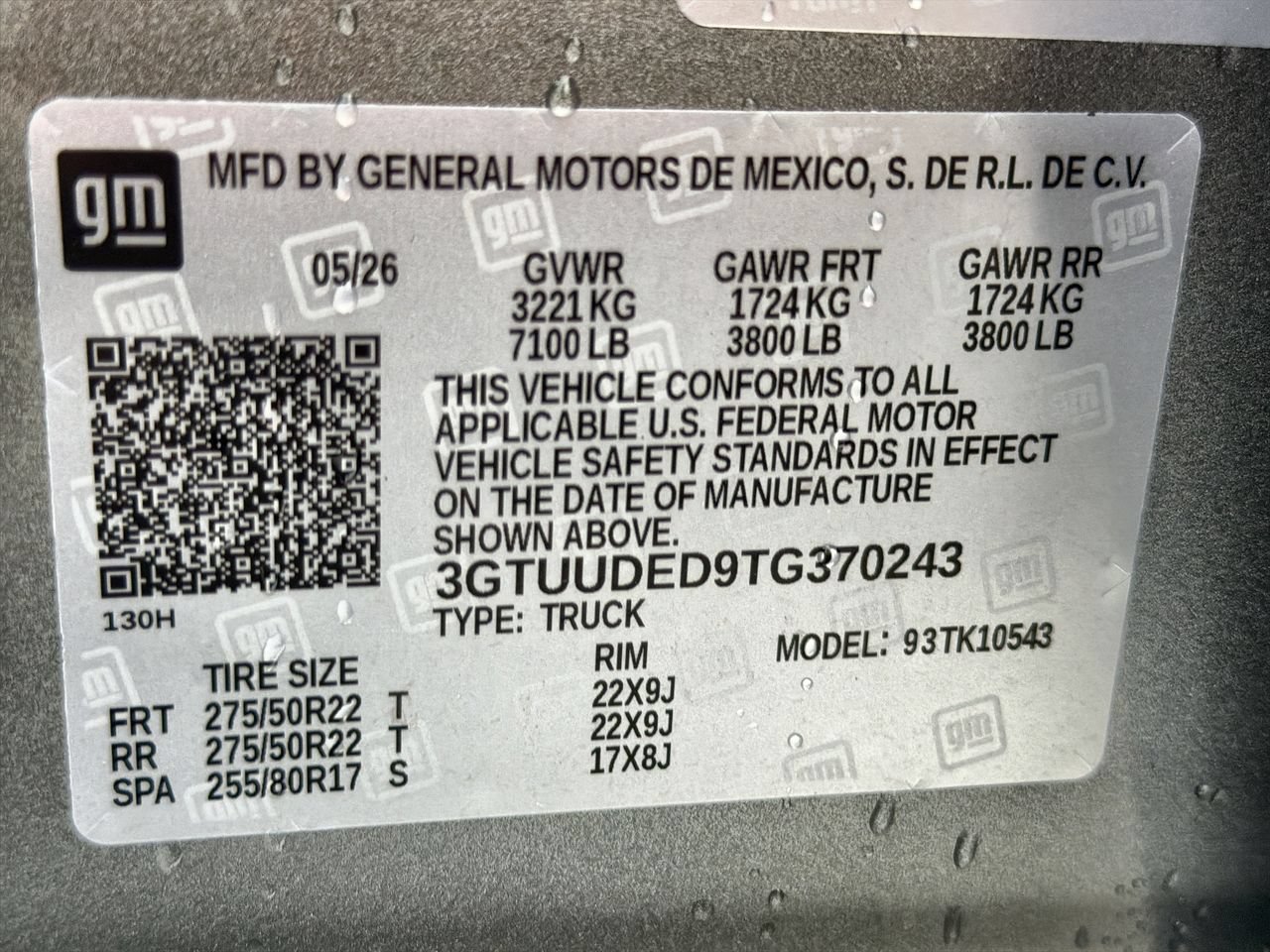 New 2026 Sterling Metallic GMC SLT image 29