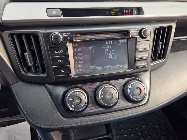 Used 2018 Blue Toyota LE image 19