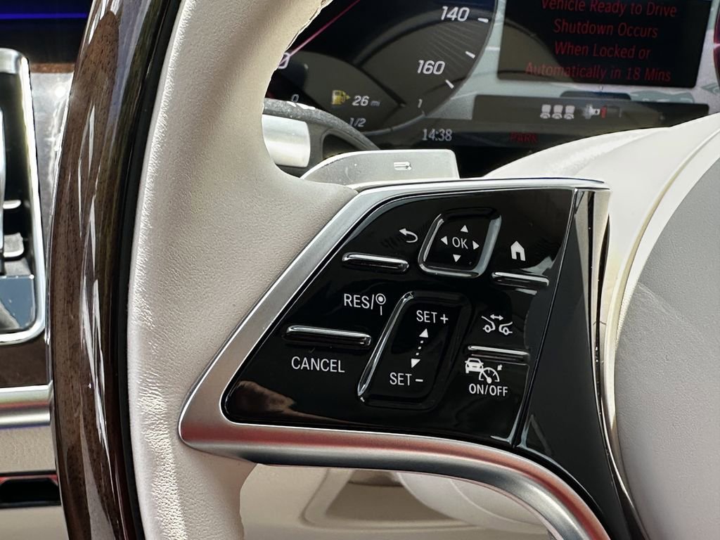 New 2026 MANUFAKTUR Rubellite Red Metallic Mercedes-Benz S 580 image 28