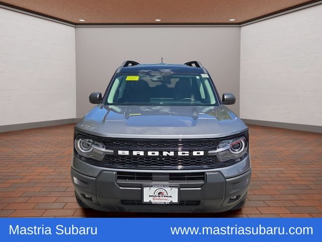Used 2025 Gray Metallic Ford Outer Banks image 31