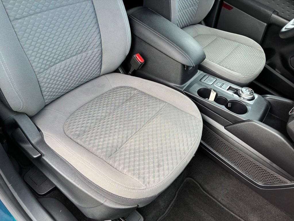 Used 2020  Ford SE image 43
