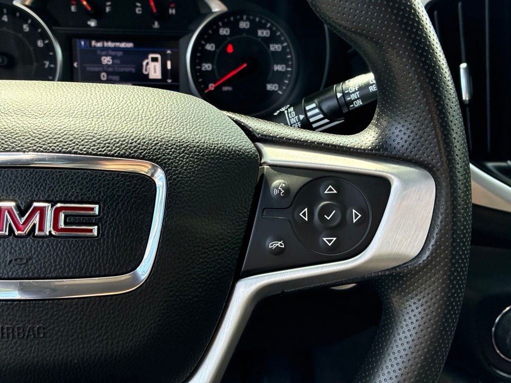Used 2022 Red GMC SLE image 27