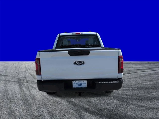 New 2026 Oxford White Ford XL image 5