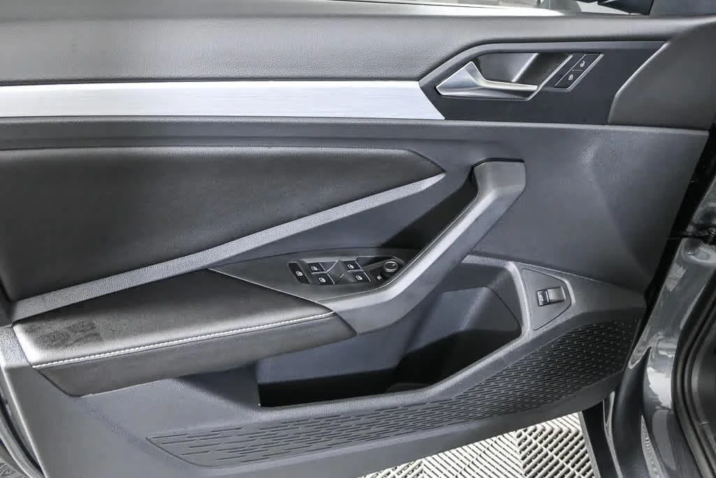 New 2026 Platinum Gray Metallic Volkswagen Sport image 6