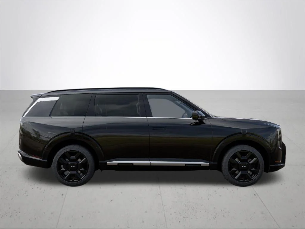 New 2027 Black Kia SX Prestige image 7