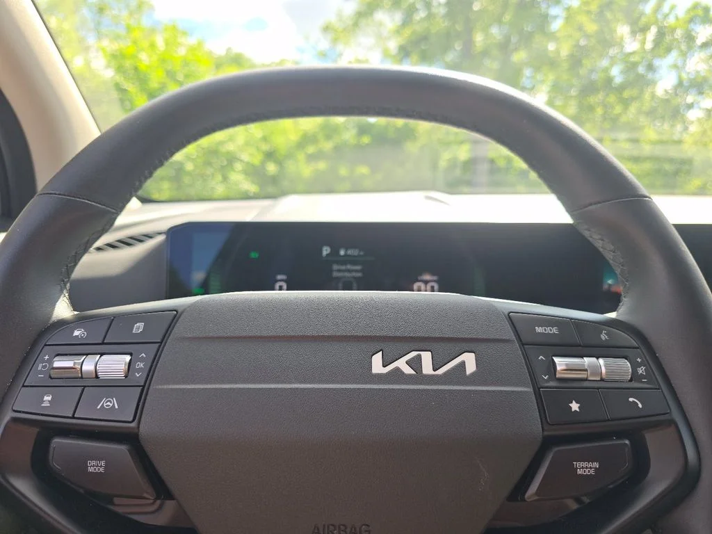 New 2026 Gray Kia S image 27