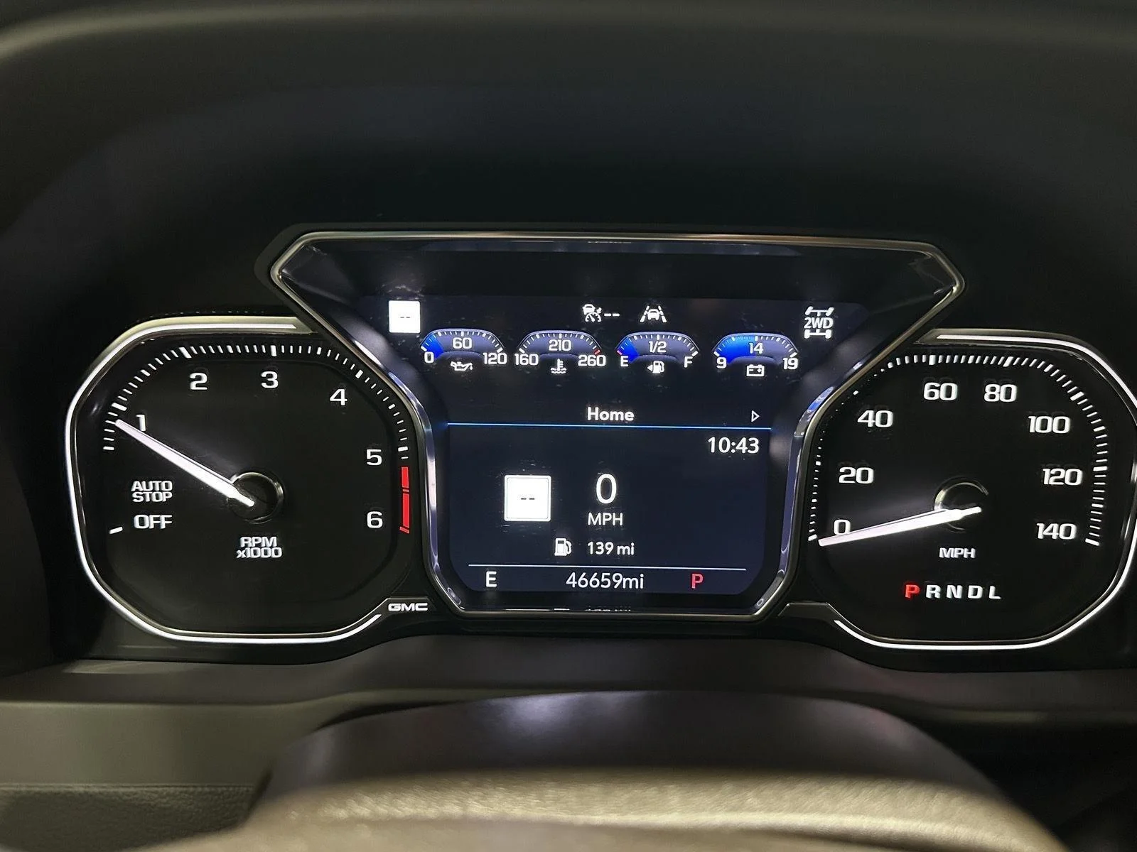 Used 2022 WHITE FROST TRICOAT GMC Denali image 10