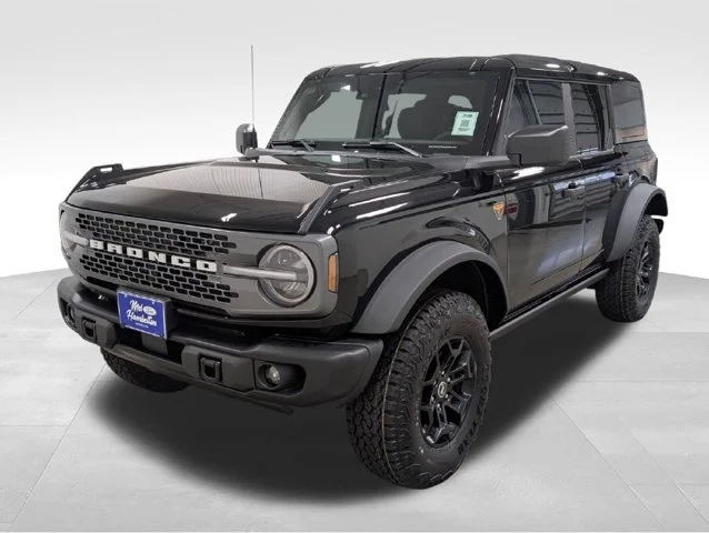 New 2026 Shadow Black Ford Badlands image 47