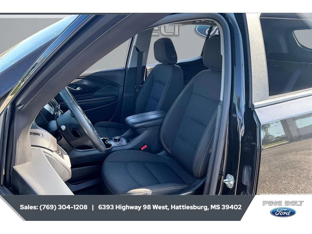 Used 2023 Ebony Twilight Metallic GMC SLE image 19