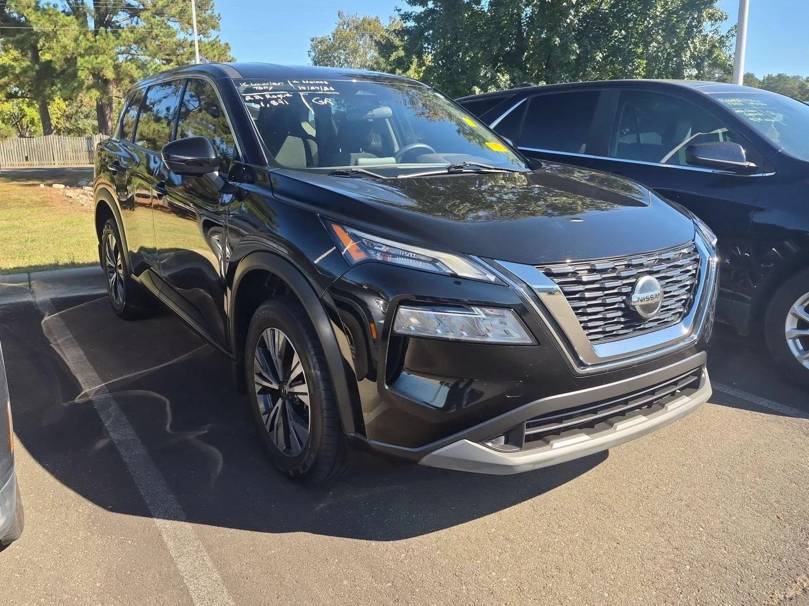 Used 2021 SUPER BLACK NISSAN SV image 2