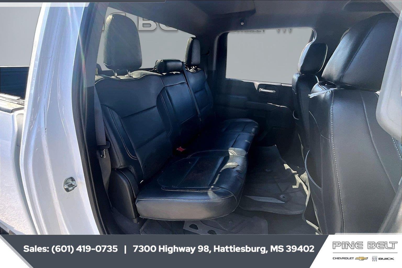 Used 2021 SUMMIT WHITE Chevrolet Custom image 21