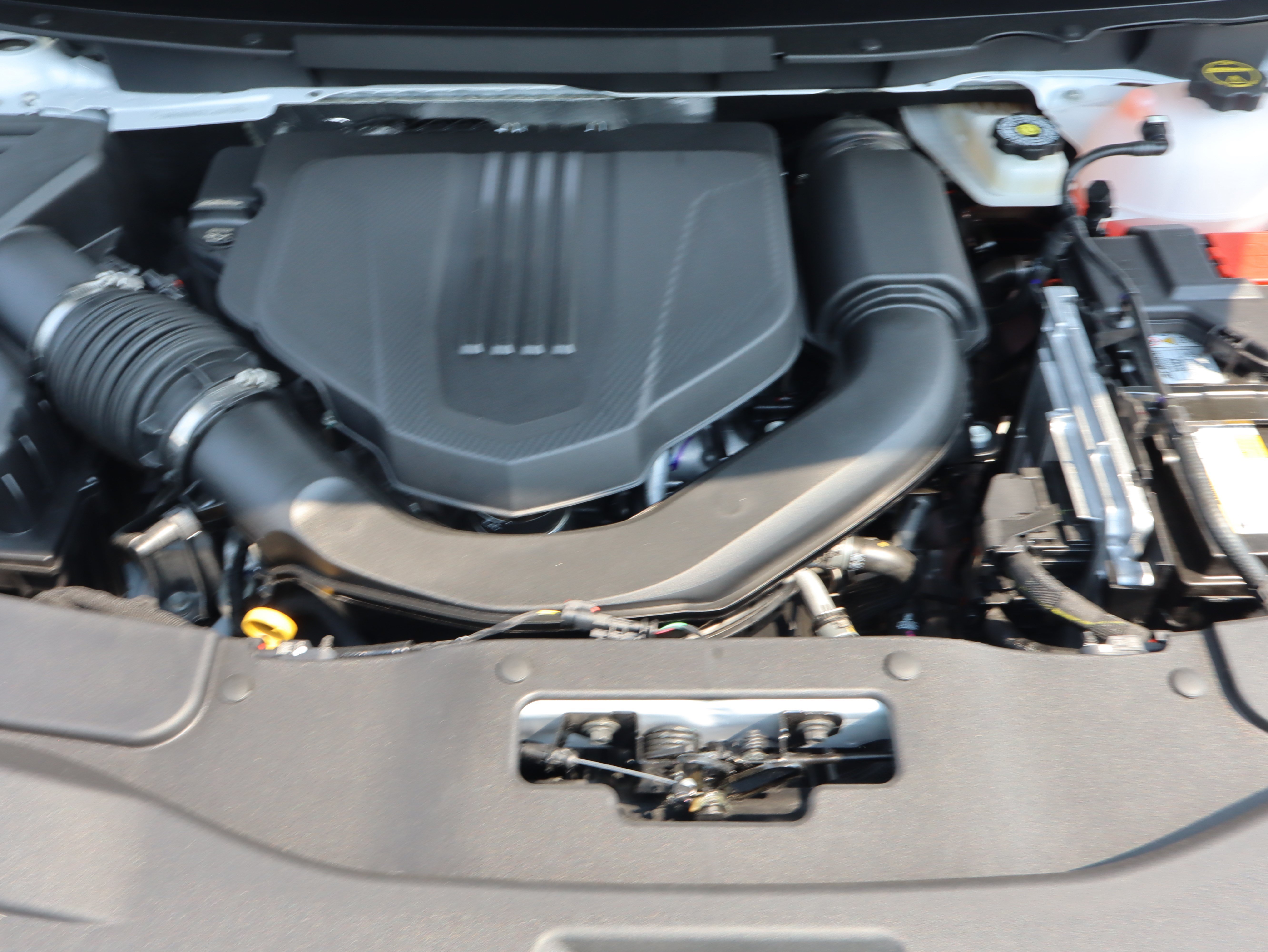 2026 GMC Acadia Denali Ultimate - Photo 16