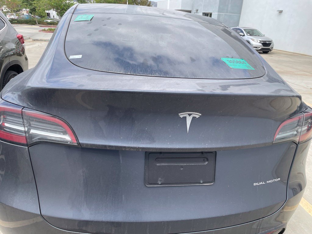 Used 2023  Tesla Long Range image 7