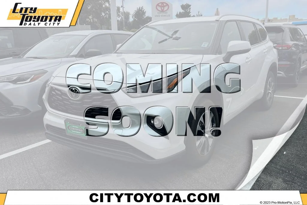 Certified Used 2026 Beige Toyota XLE image 23