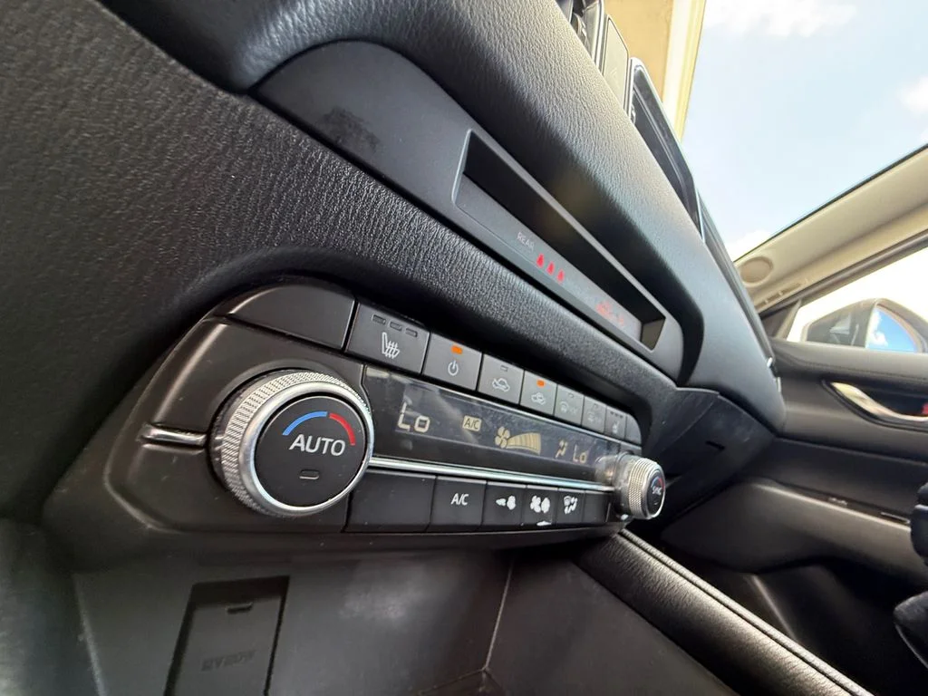 Used 2020 White Mazda Touring image 23