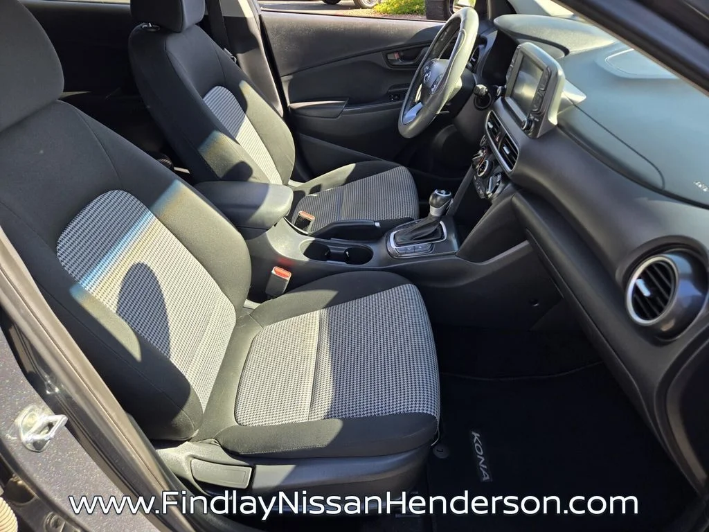 Used 2021 Gray Hyundai SEL image 15