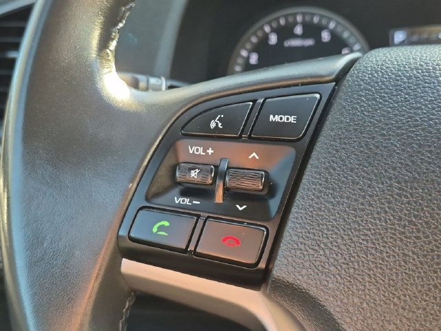 Used 2018 Gray Hyundai SEL Plus image 14