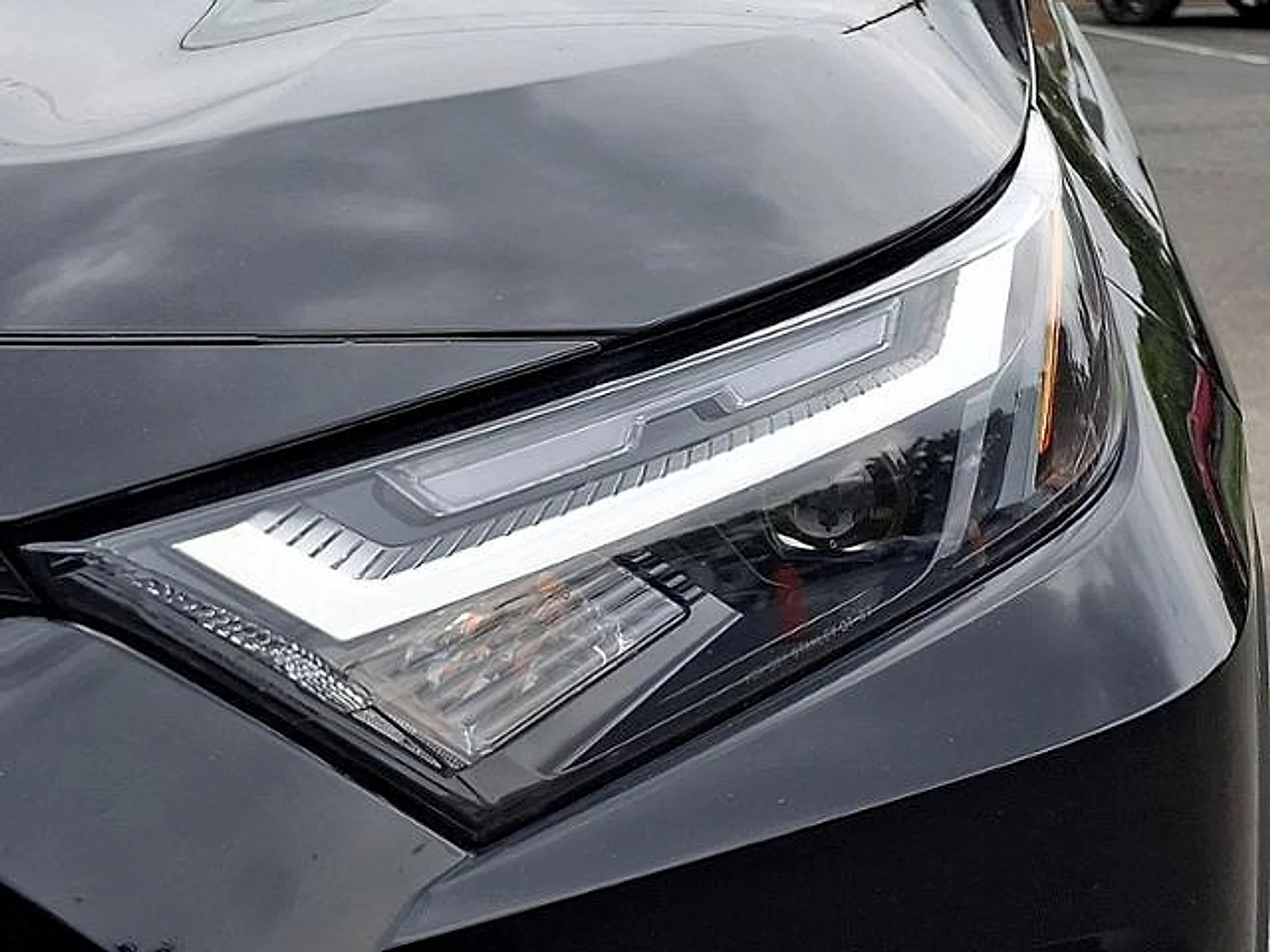 Used 2024 Midnight Black Metallic Toyota XLE image 28