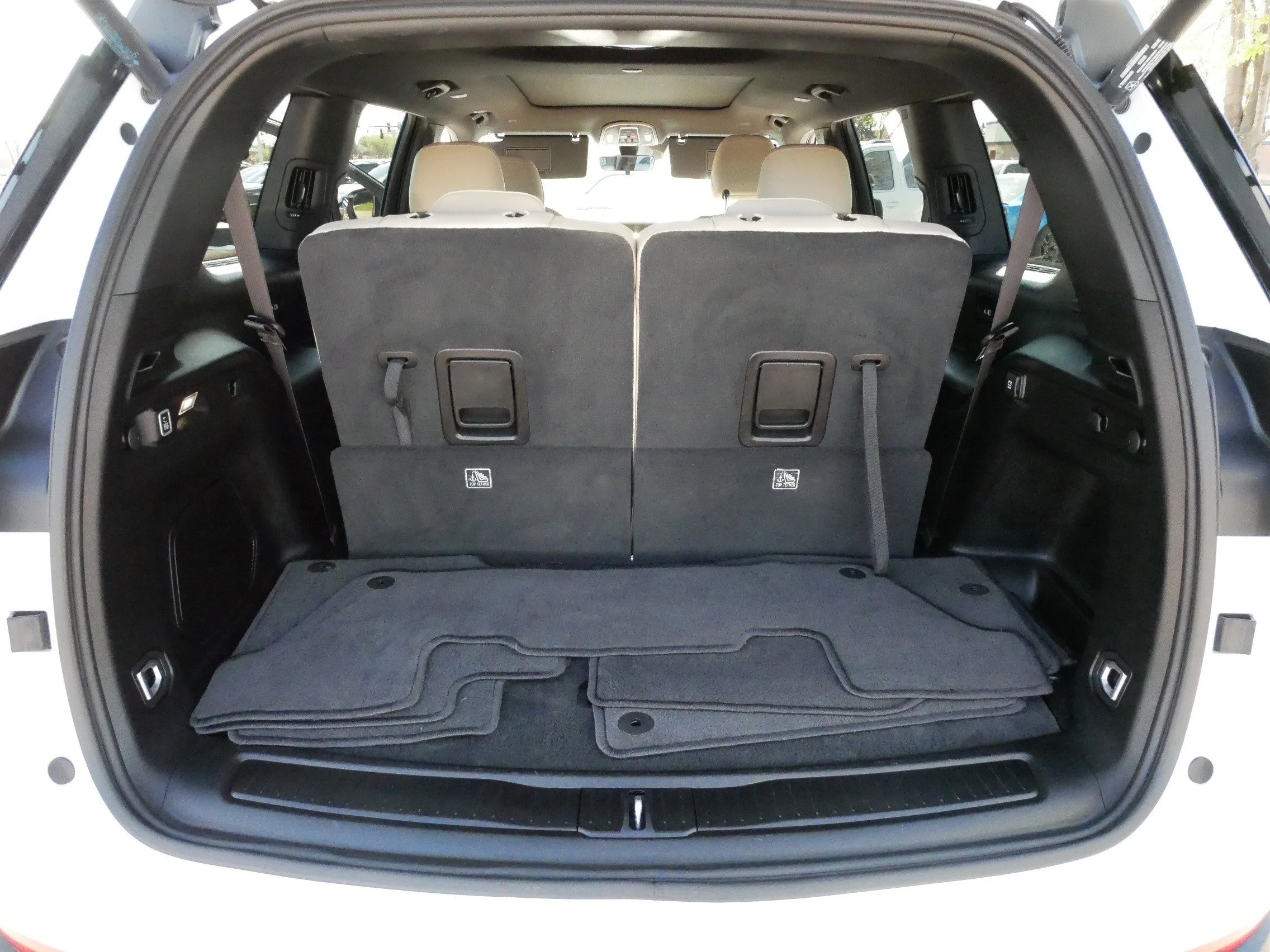 Used 2025 Bright White Clearcoat Jeep Limited image 18