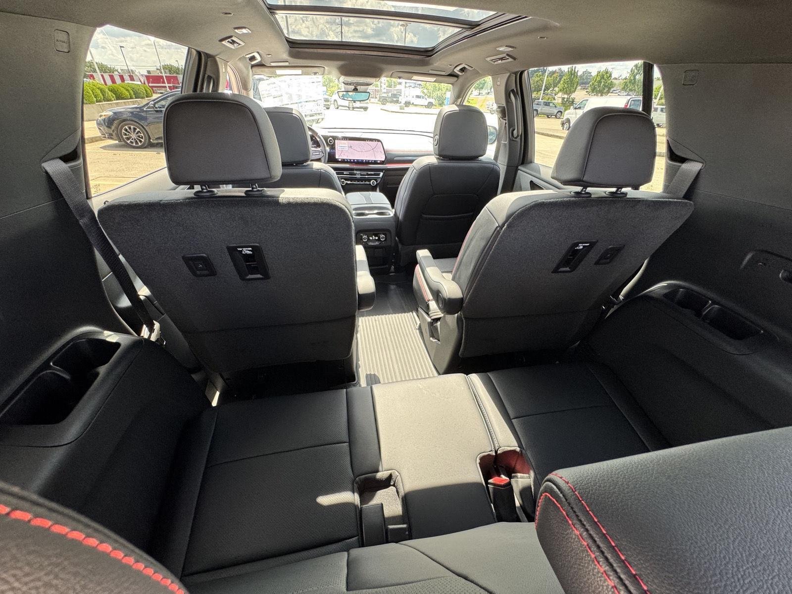 2026 Chevrolet Traverse RS - Photo 25
