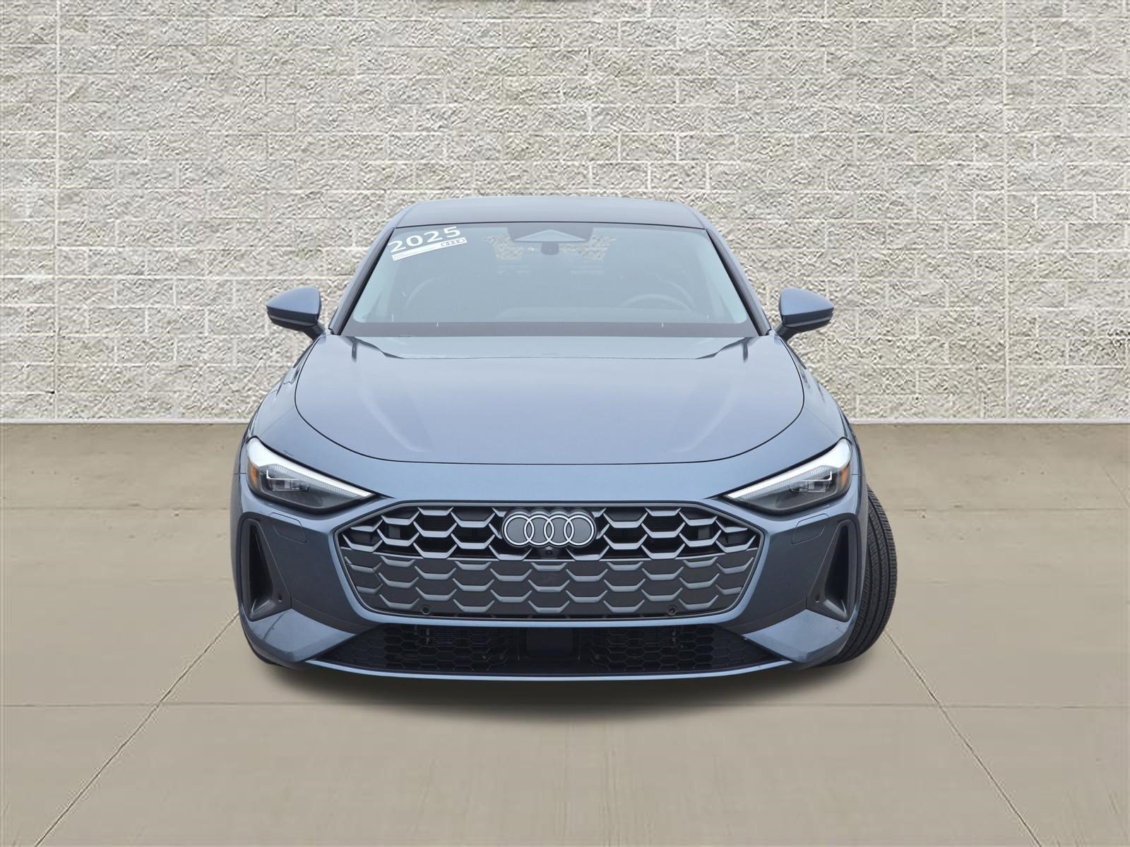 Used 2025 Horizon Blue Metallic Audi Premium image 2