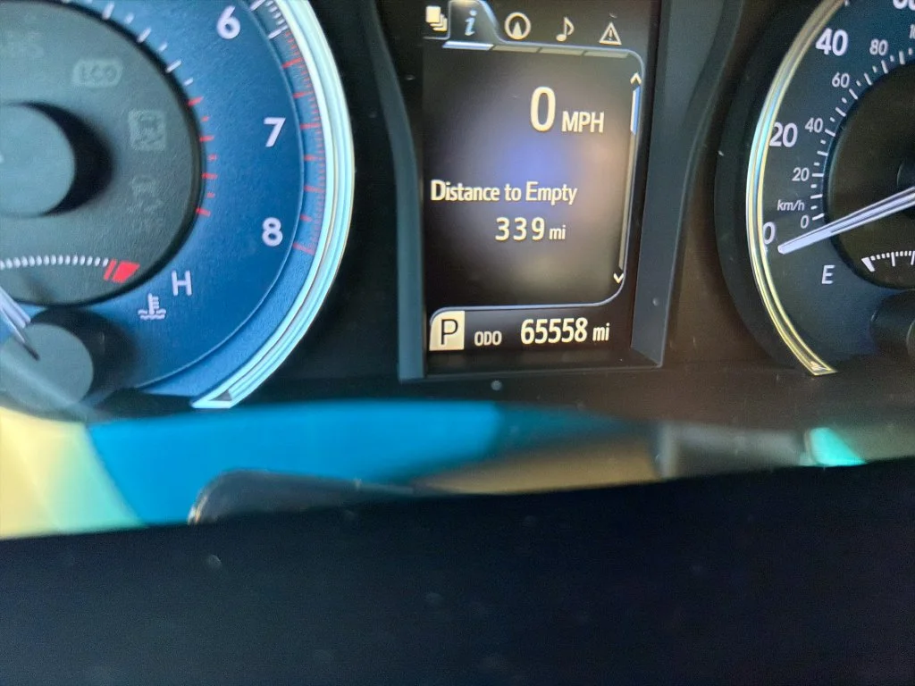 Used 2017 Blue Toyota XLE image 9