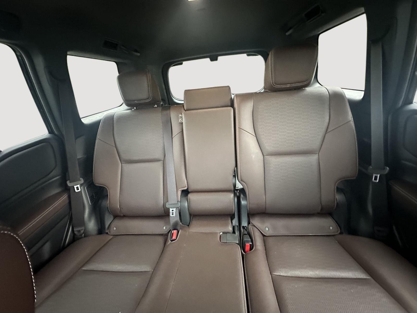 Used 2025 Black Toyota Base image 12