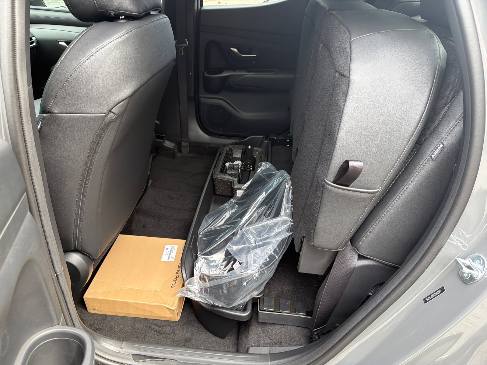 New 2026 Hampton Gray Hyundai SEL Activity image 14