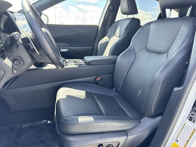 Certified Used 2024 White Lexus 350 Premium image 11
