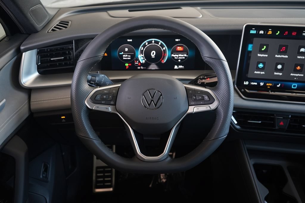 New 2026 Deep Black Pearl Volkswagen SE R-Line Black image 9