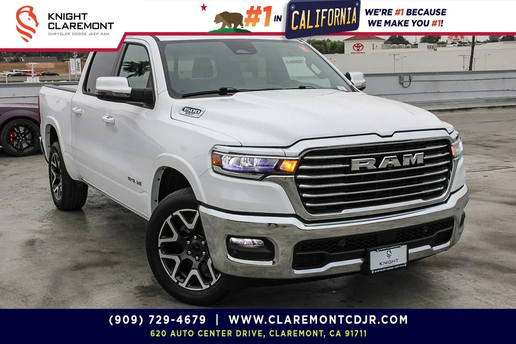 2025 RAM 1500 Laramie 4x4 Crew Cab 5'7's photo