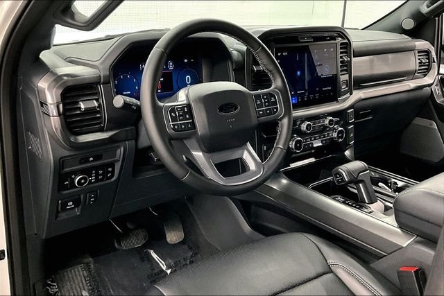 2025 Ford F-150 Lariat - Photo 16