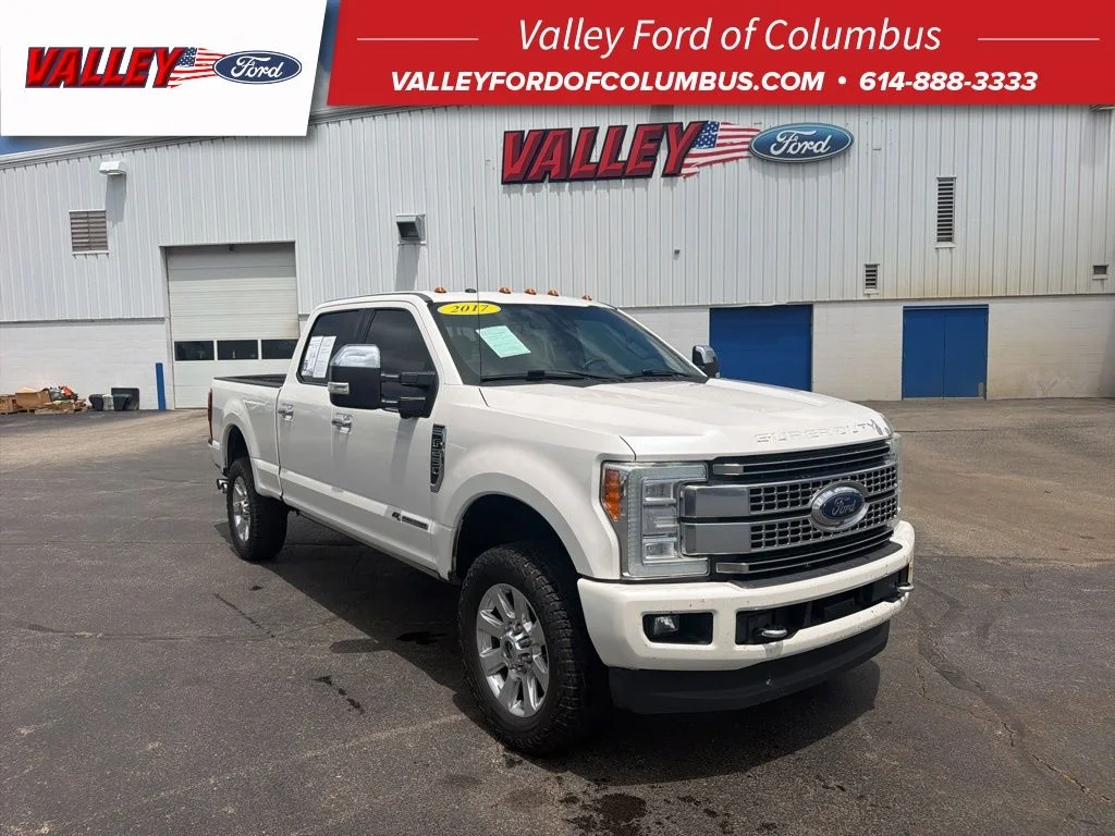 2017 Ford F-250 Platinum 4x4 Crew Cab 8' Box's photo