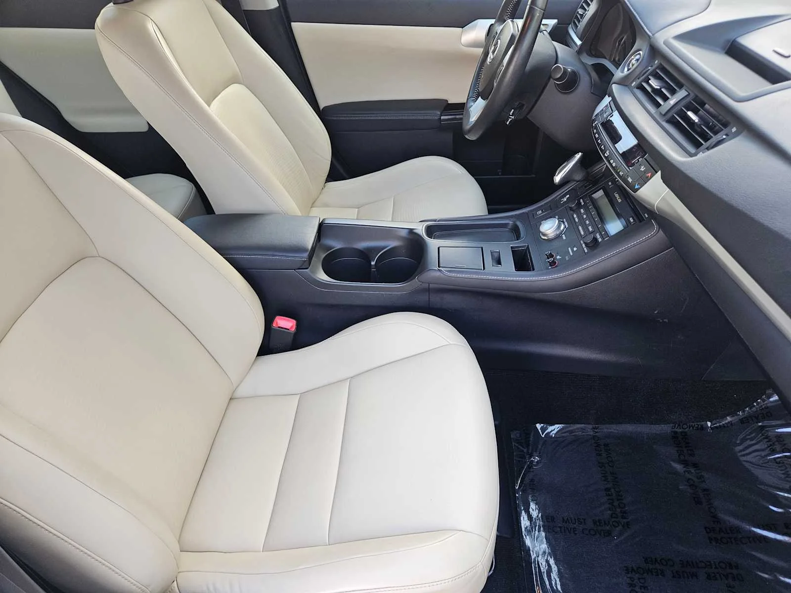 Used 2012 Starfire Pearl Lexus Premium image 9