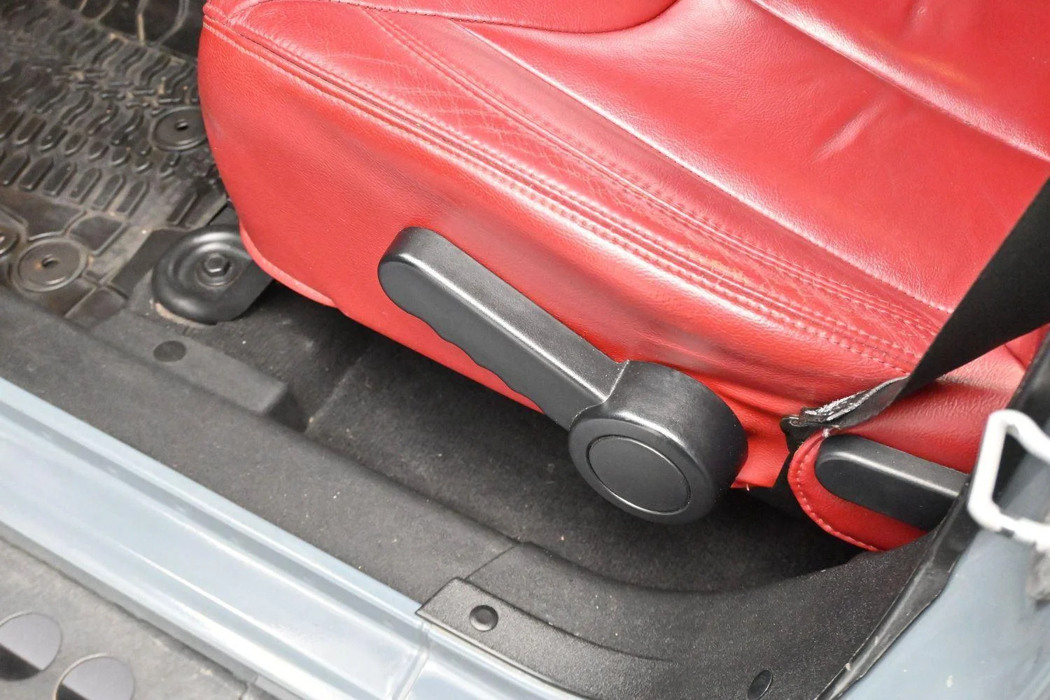 Used 2013 Anvil Jeep Rubicon 10th Anniversary image 13