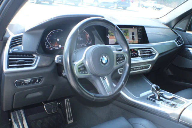 Used 2023 Black Sapphire Metallic BMW xDrive40i image 8