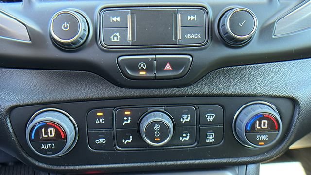 2024 GMC Terrain AT4 - Photo 27
