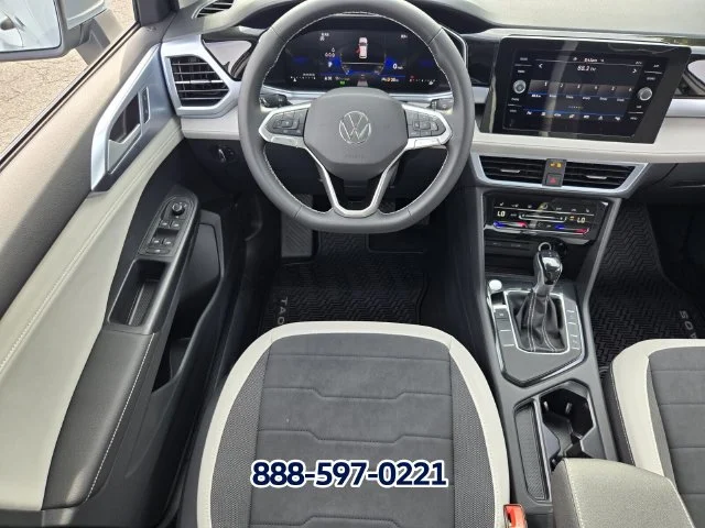 New 2027 Monument Gray9 Volkswagen SE image 9