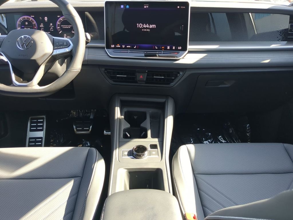 New 2026 White/off-white Volkswagen 2.0T SE R-Line Black image 15