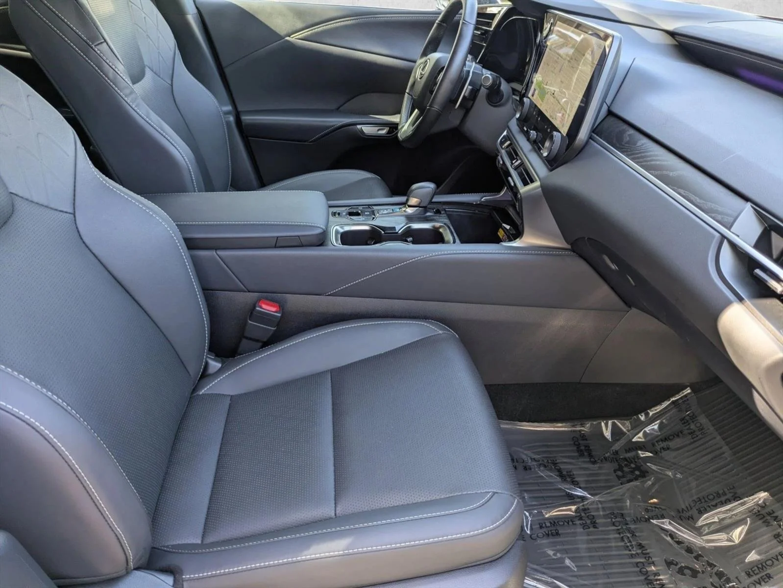 Certified Used 2025 Iridium Lexus PREMIUM PLUS image 20