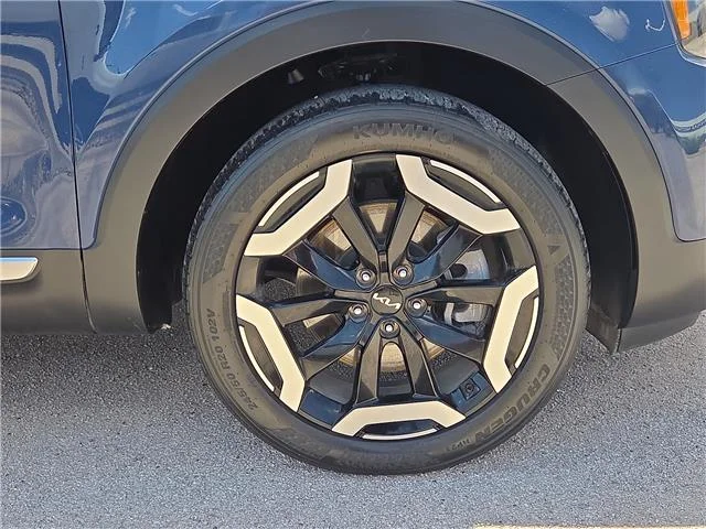 Used 2025 Midnight Lake Blue KIA S Front-Wheel Drive image 6