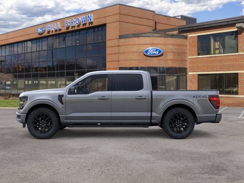 New 2026 Carbonized Gray Metallic Ford XLT image 3