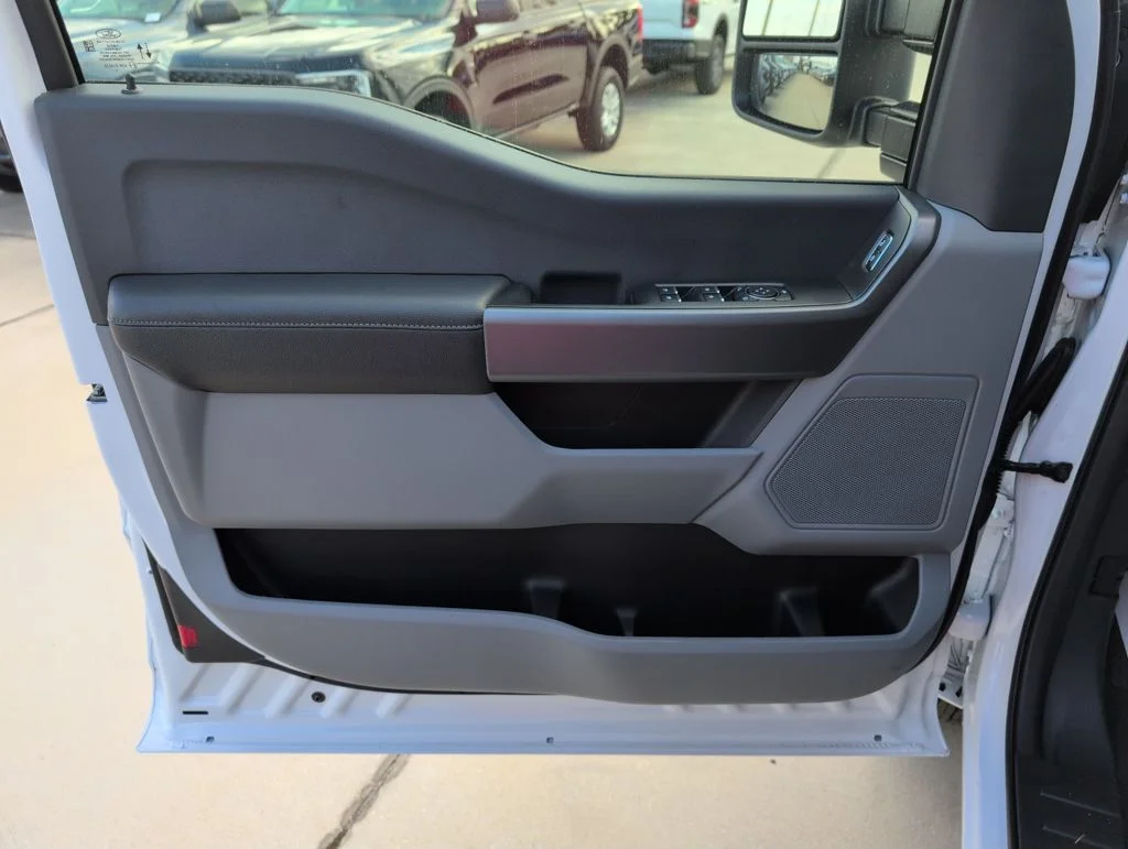 New 2026 White Ford XLT image 27