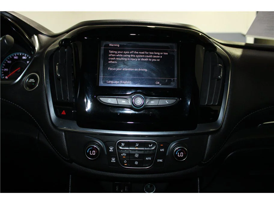 2023 Chevrolet Traverse 1LT - Photo 30