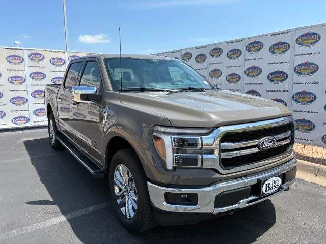 New 2026 Marsh Gray Ford Lariat image 2