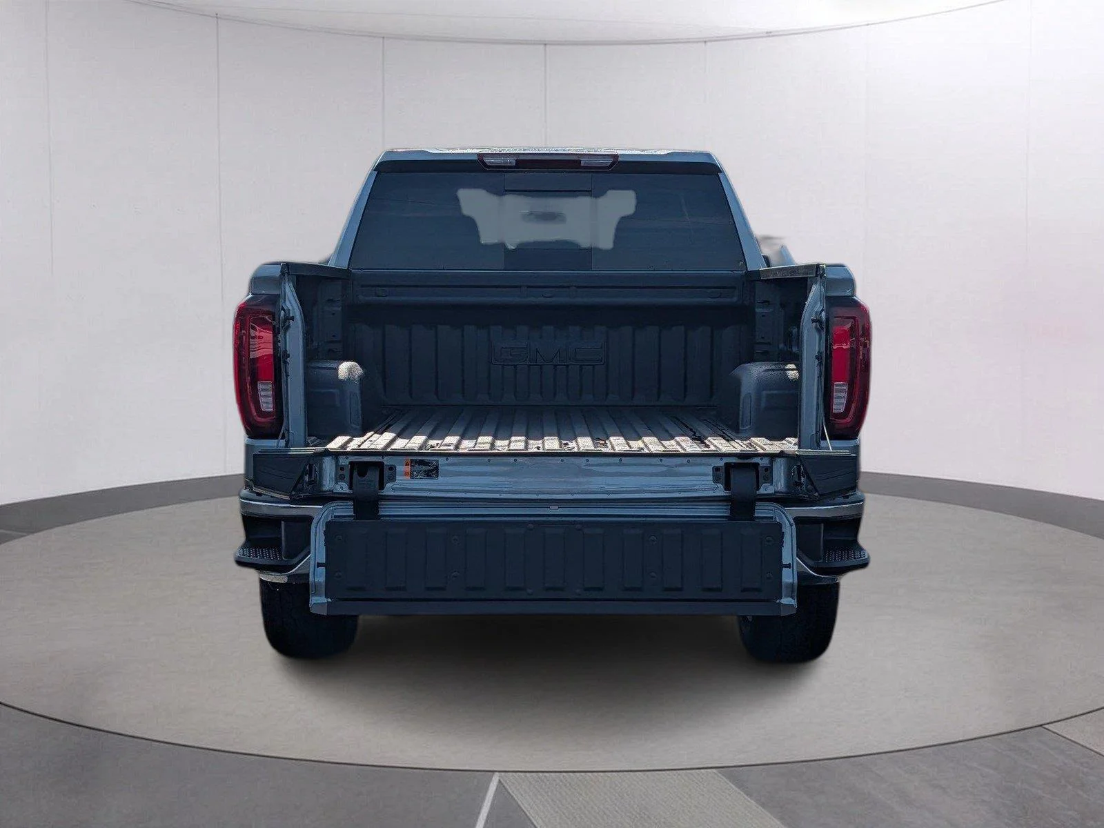 New 2026 Sterling Metallic GMC SLT image 5