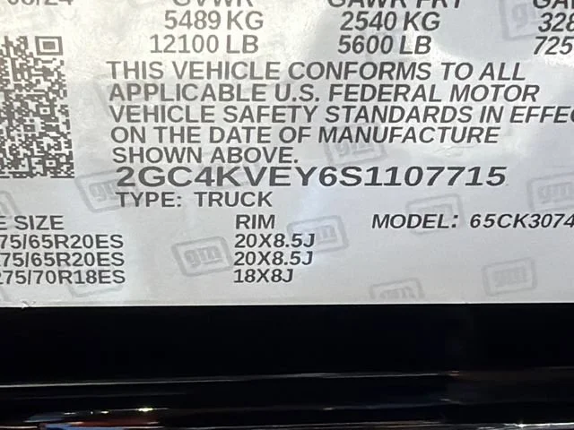 Used 2025 Black Chevrolet High Country image 32
